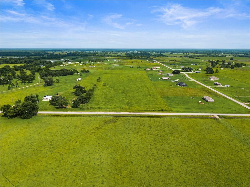 0 Cr100, Boling, TX 77420