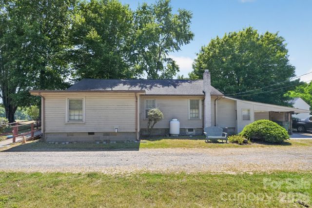 512 W Bank Street, Salisbury, NC 28146