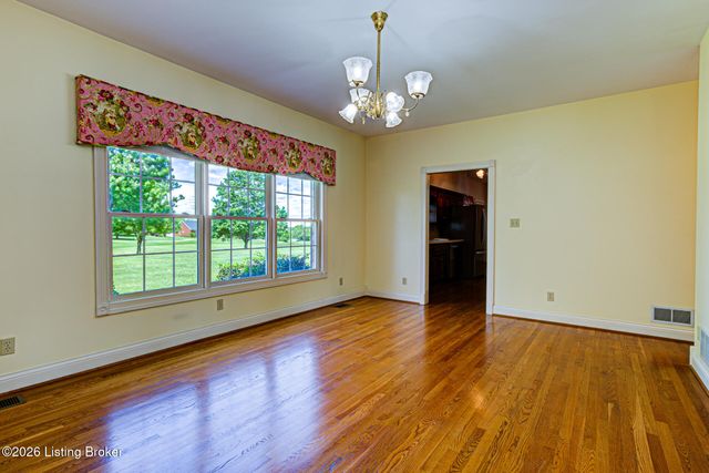 122 Maywood Ave, Bardstown, KY 40004