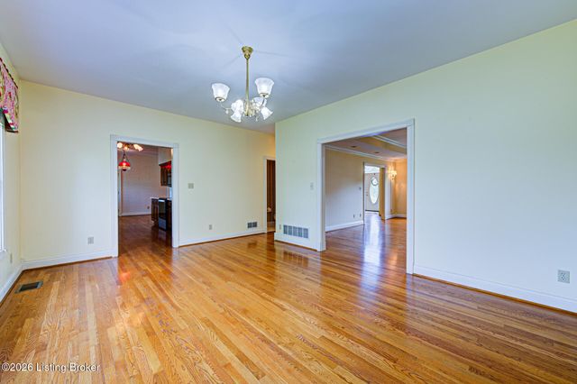 122 Maywood Ave, Bardstown, KY 40004