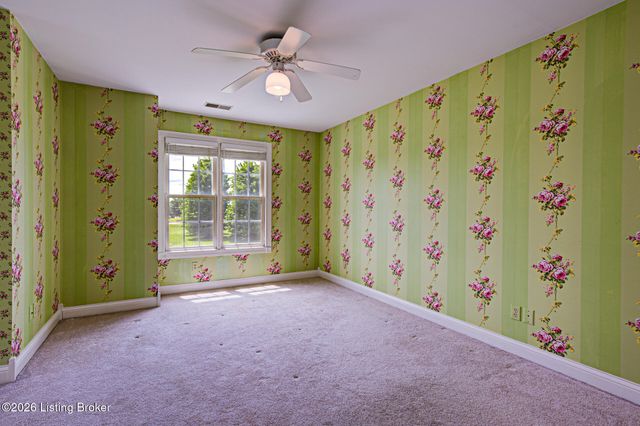122 Maywood Ave, Bardstown, KY 40004