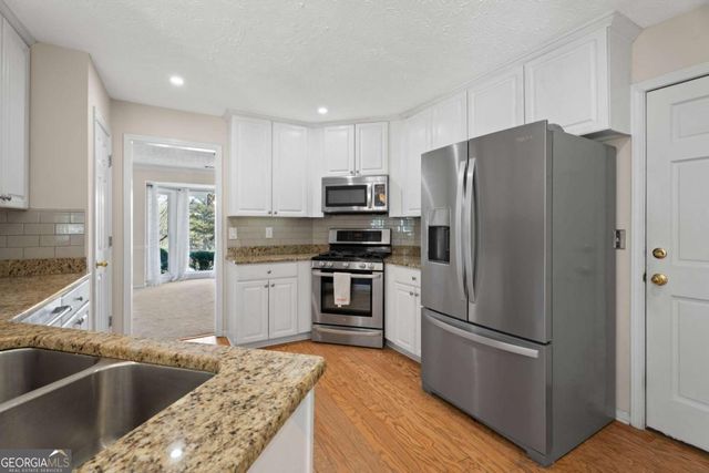 1381 Gateswalk Path, Lawrenceville, GA 30045