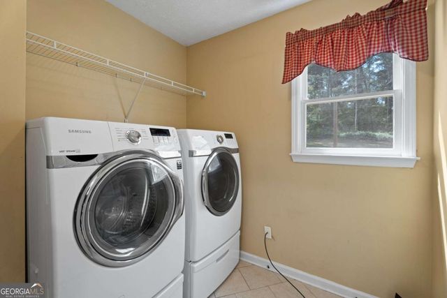 1381 Gateswalk Path, Lawrenceville, GA 30045