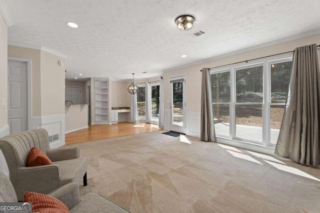 1381 Gateswalk Path, Lawrenceville, GA 30045