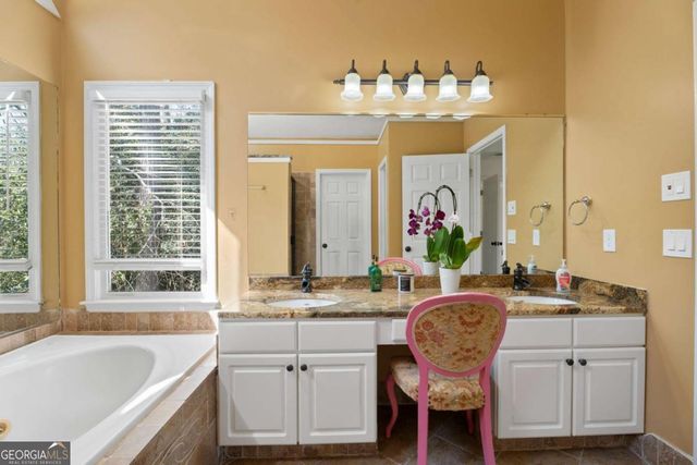 1381 Gateswalk Path, Lawrenceville, GA 30045