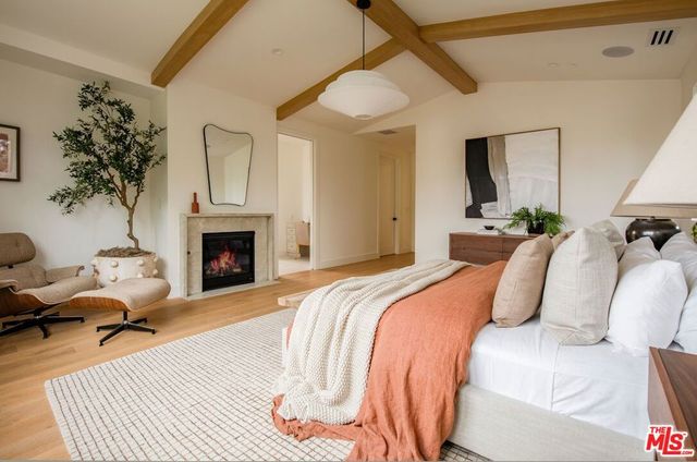 1016 Palms Boulevard, Venice, CA 90291