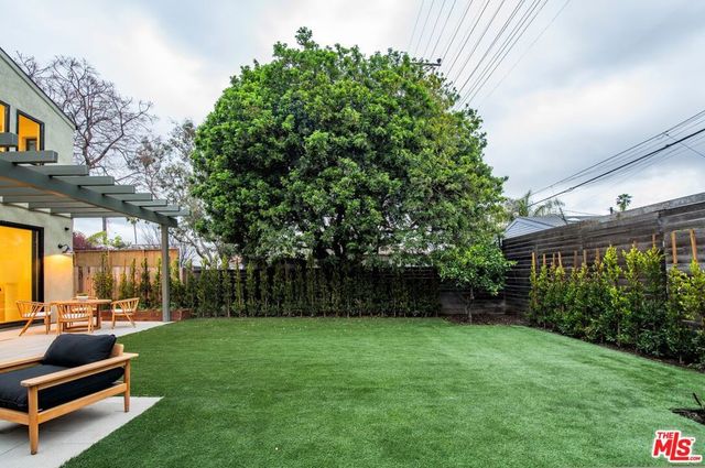 1016 Palms Boulevard, Venice, CA 90291