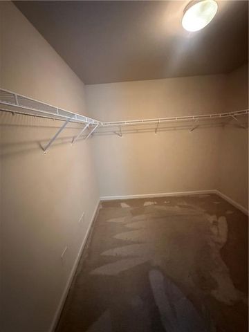 571 Collingsworth Lane, Lawrenceville, GA 30043