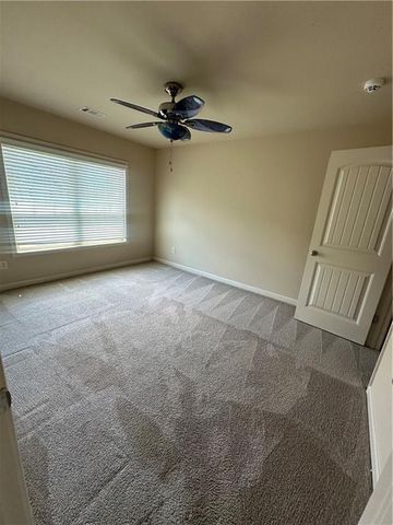 571 Collingsworth Lane, Lawrenceville, GA 30043