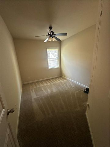 571 Collingsworth Lane, Lawrenceville, GA 30043