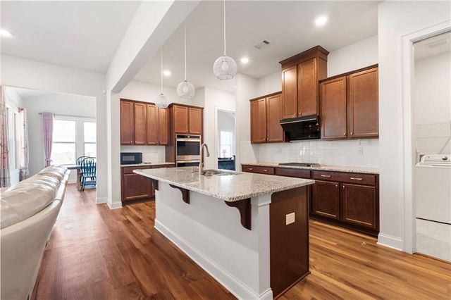 140 Oakleigh Manor Drive, Fayetteville, GA 30215