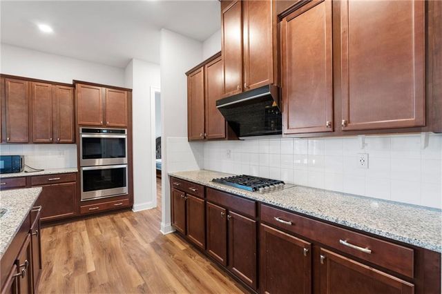 140 Oakleigh Manor Drive, Fayetteville, GA 30215