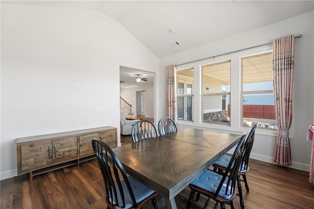 140 Oakleigh Manor Drive, Fayetteville, GA 30215