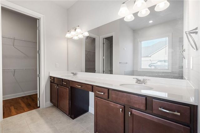 140 Oakleigh Manor Drive, Fayetteville, GA 30215