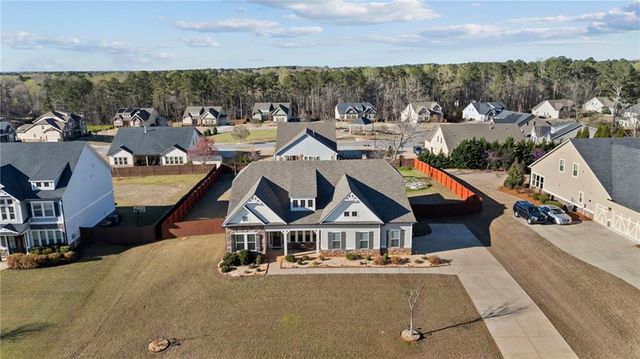 140 Oakleigh Manor Drive, Fayetteville, GA 30215