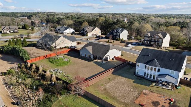 140 Oakleigh Manor Drive, Fayetteville, GA 30215