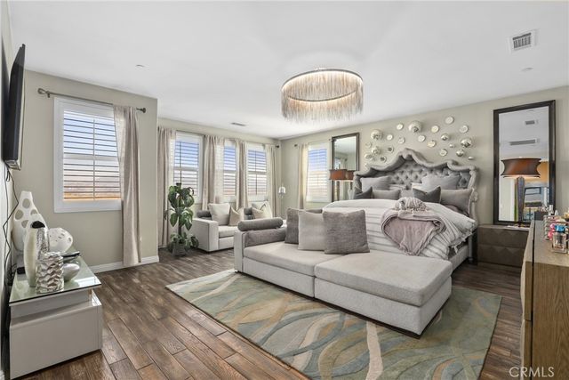 27636 Camellia Drive, Saugus, CA 91350