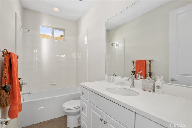 27636 Camellia Drive, Saugus, CA 91350