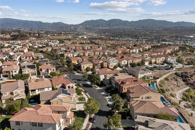 27636 Camellia Drive, Saugus, CA 91350