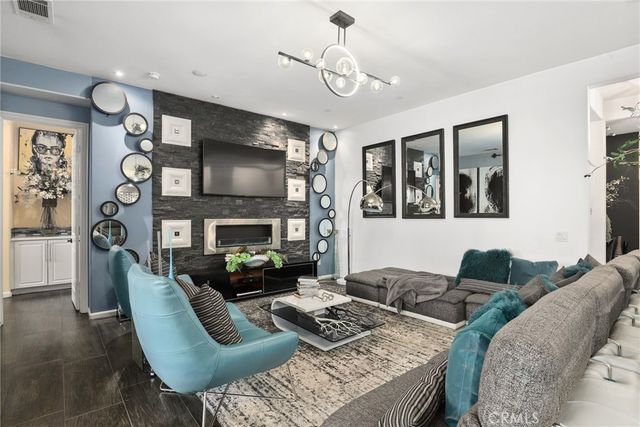 27636 Camellia Drive, Saugus, CA 91350