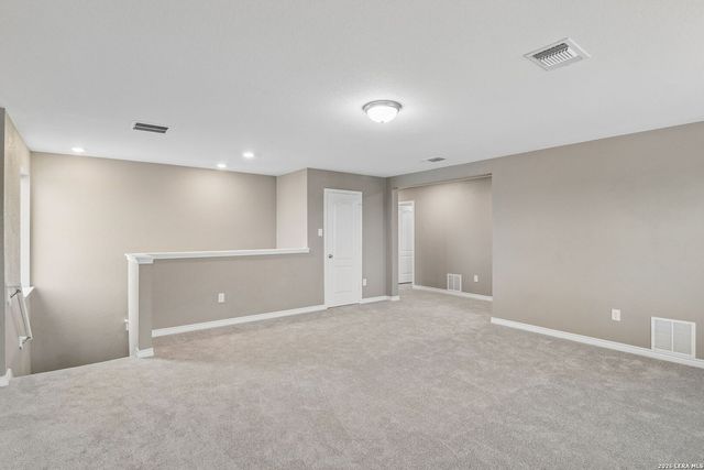 102 ANCHOR BLF, Universal City, TX 78148