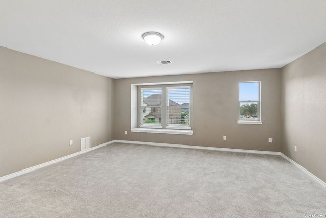 102 ANCHOR BLF, Universal City, TX 78148