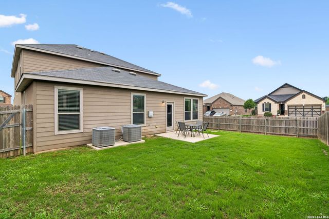 102 ANCHOR BLF, Universal City, TX 78148