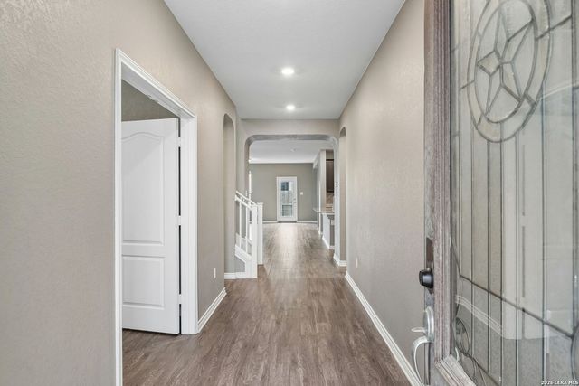 102 ANCHOR BLF, Universal City, TX 78148