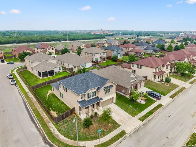 102 ANCHOR BLF, Universal City, TX 78148