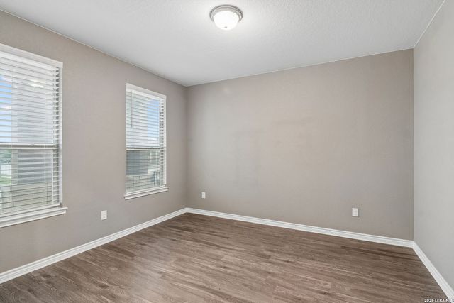 102 ANCHOR BLF, Universal City, TX 78148