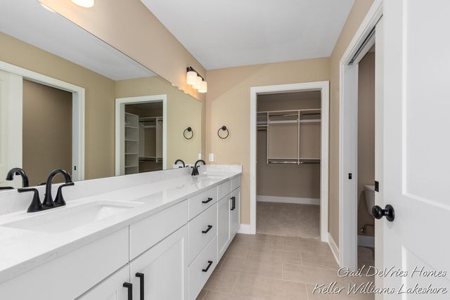 4498 Meadow Pond Way 66, Heath Twp, MI 49419