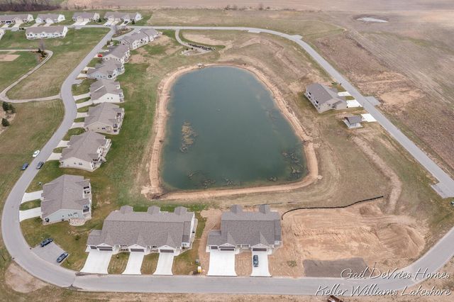 4498 Meadow Pond Way 66, Heath Twp, MI 49419