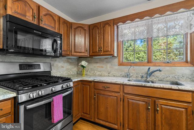 970 NUGENTOWN, Little Egg Harbor Twp, NJ 08087
