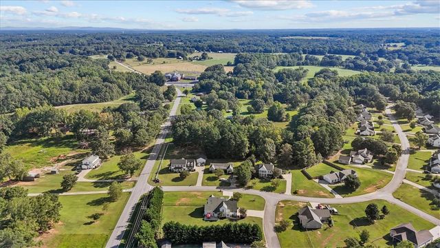 201 Rock Moss Drive, Williamston, SC 29697