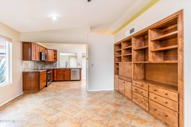 5336 W Wood Owl Drive, Tucson, AZ 85742