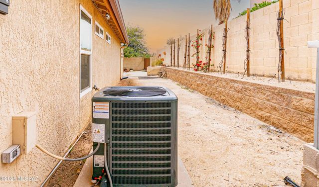 5336 W Wood Owl Drive, Tucson, AZ 85742