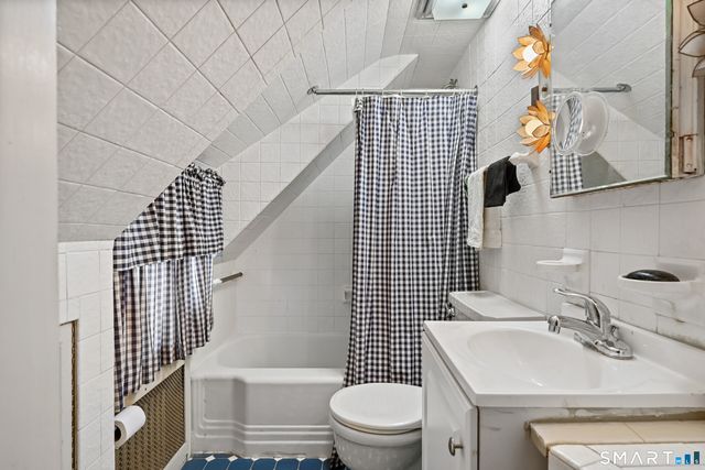 14 Langner Lane, Weston, CT 06883