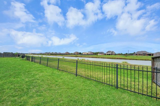 4827 Magnolia Bend Drive, Rosharon, TX 77583