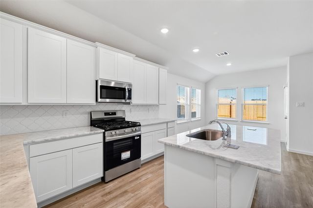 2115 Spring Hollow Drive, Baytown, TX 77521