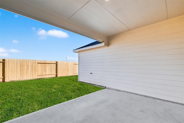 2115 Spring Hollow Drive, Baytown, TX 77521