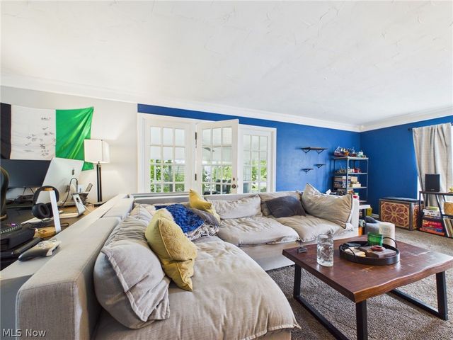 683 E Ford Avenue, Barberton, OH 44203