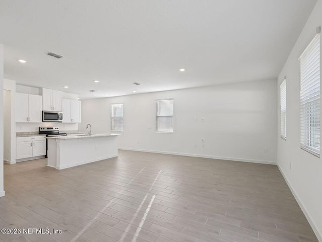 9692 HARPER VILLAGE Circle, Jacksonville, FL 32219