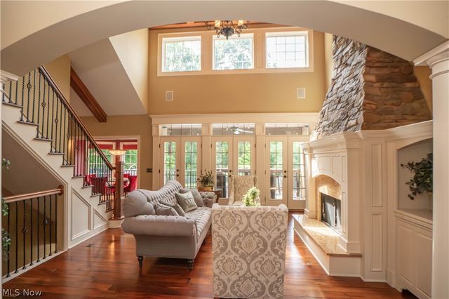 8598 Regency Drive NW, Massillon, OH 44646