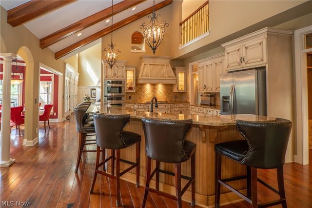 8598 Regency Drive NW, Massillon, OH 44646