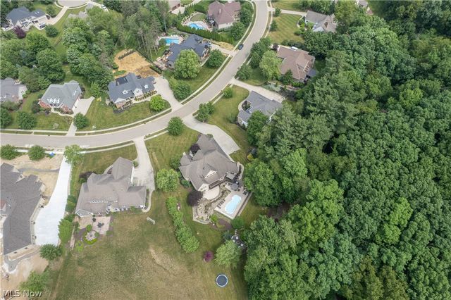 8598 Regency Drive NW, Massillon, OH 44646