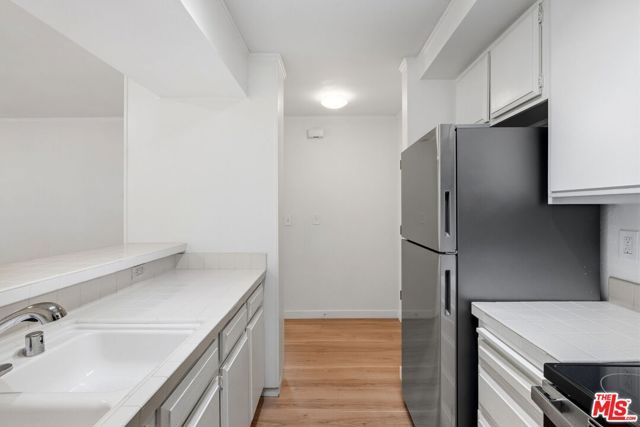 750 N Kings Road 224, West Hollywood, CA 90069