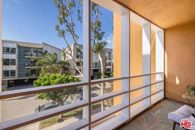 750 N Kings Road 224, West Hollywood, CA 90069