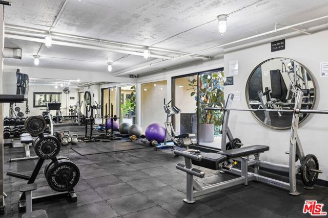 750 N Kings Road 224, West Hollywood, CA 90069