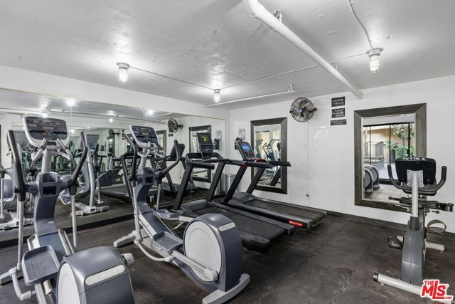 750 N Kings Road 224, West Hollywood, CA 90069