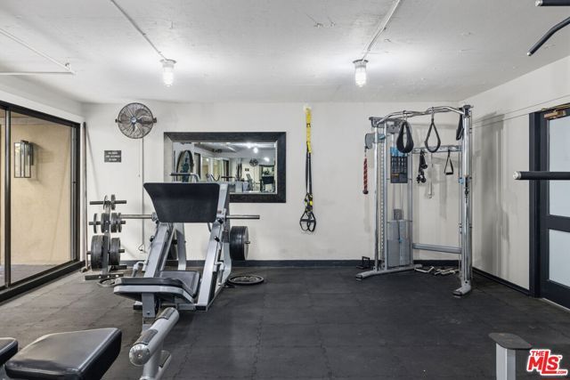 750 N Kings Road 224, West Hollywood, CA 90069